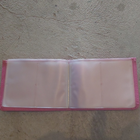 Cute mini hot pink photo book - Picture 2 of 4